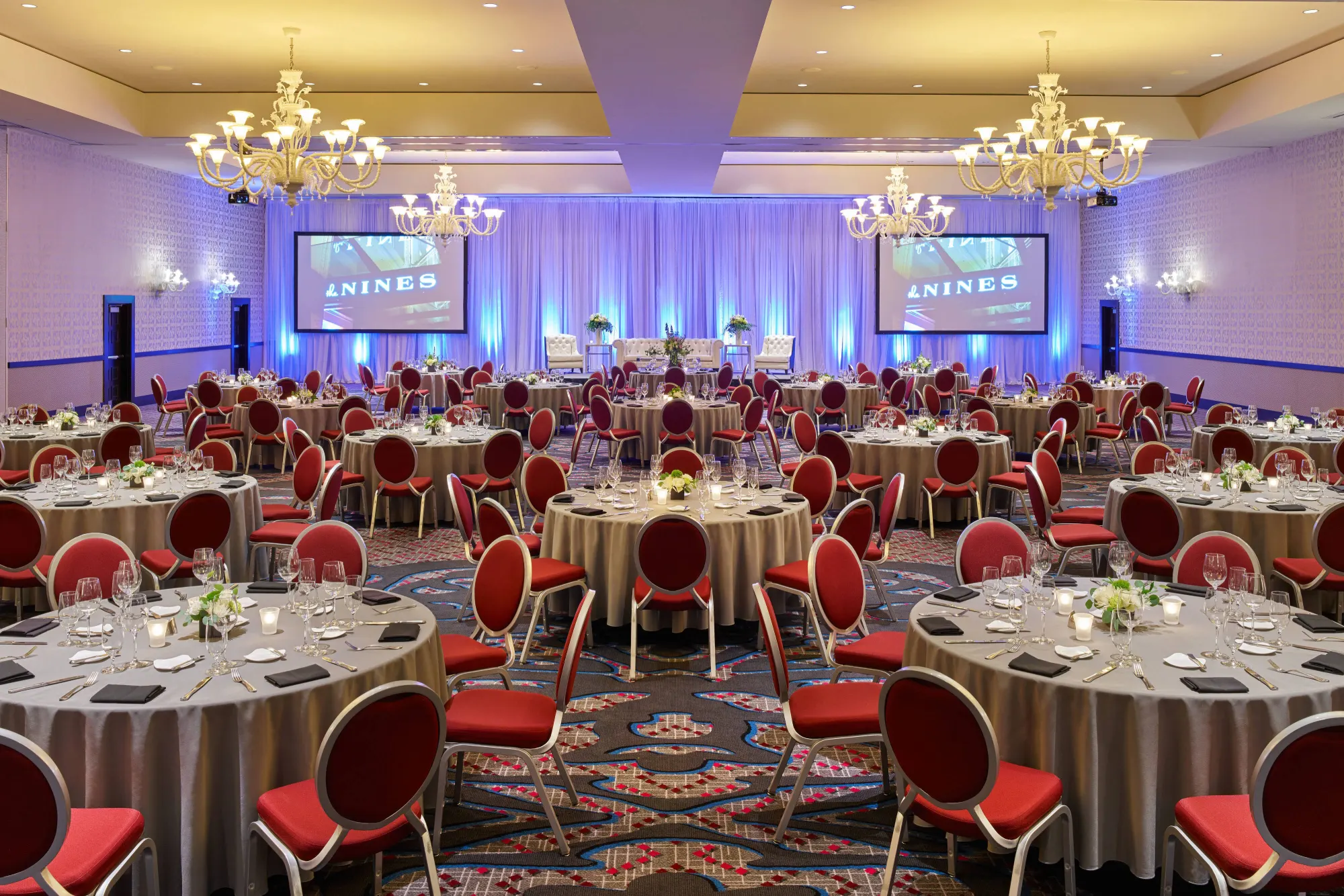 Grand Ballroom For Tradeshows And Galas